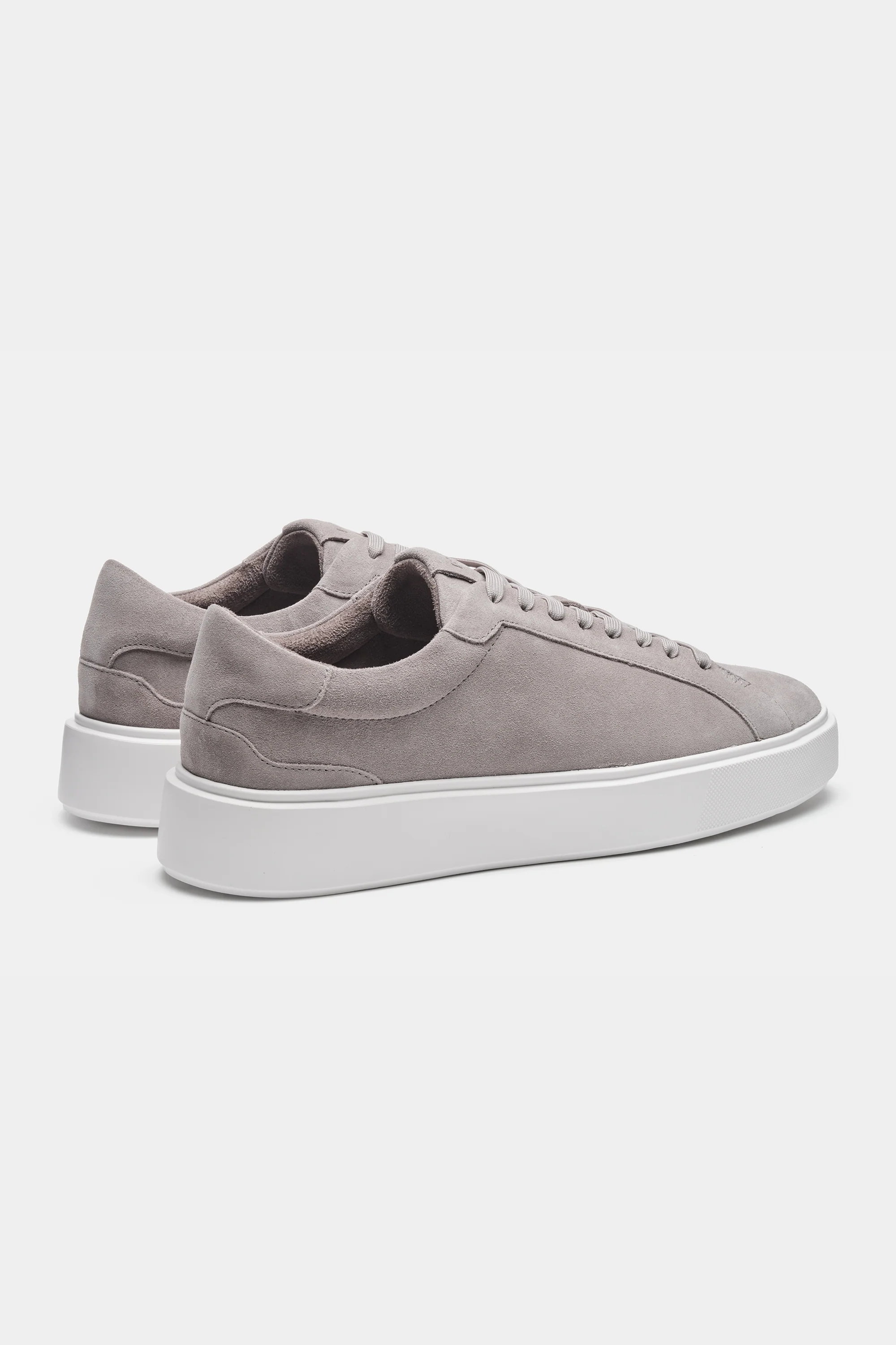 THE CLASSIC SUEDE TRAINER - Image 15