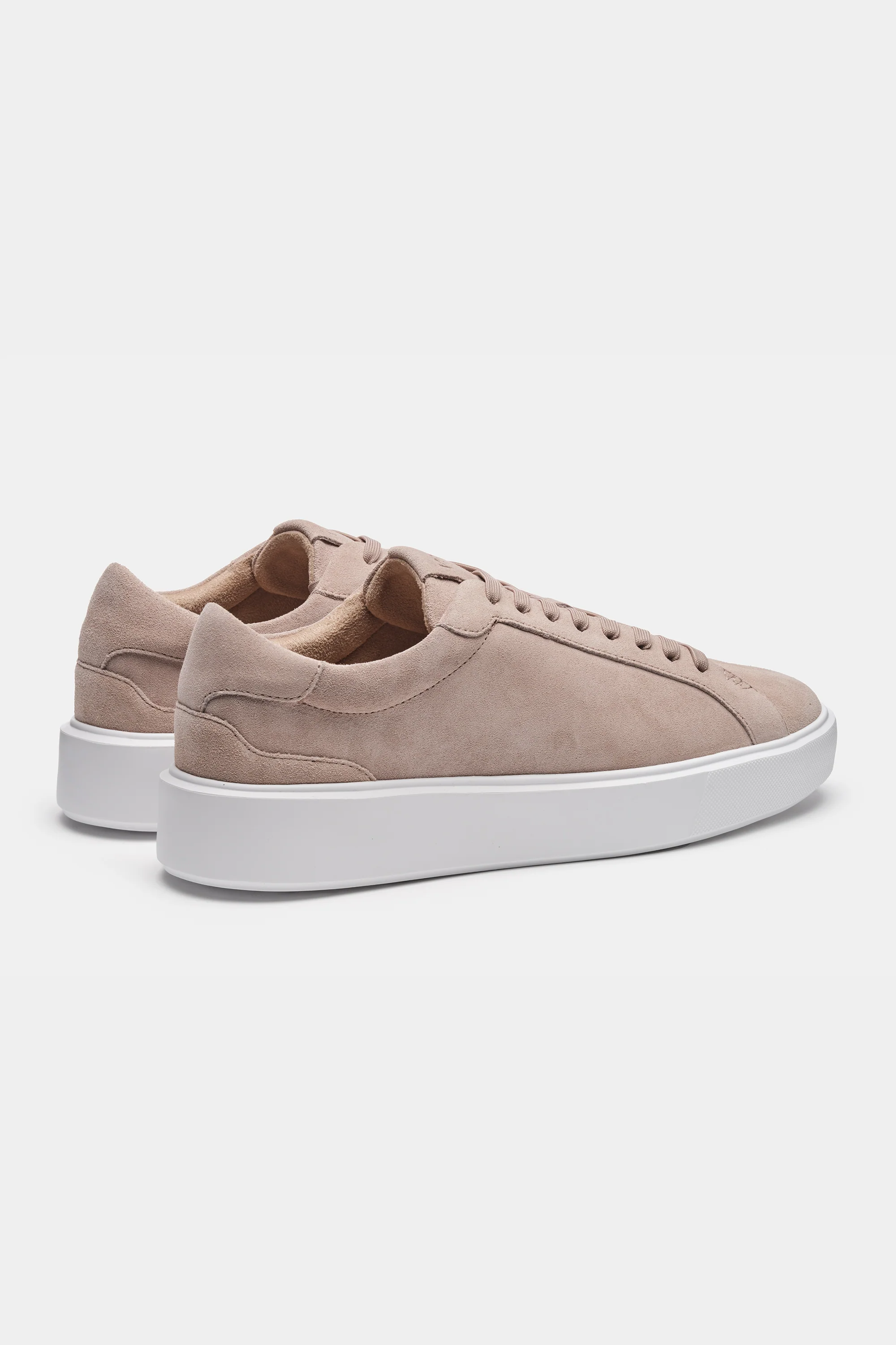 THE CLASSIC SUEDE TRAINER - Image 21