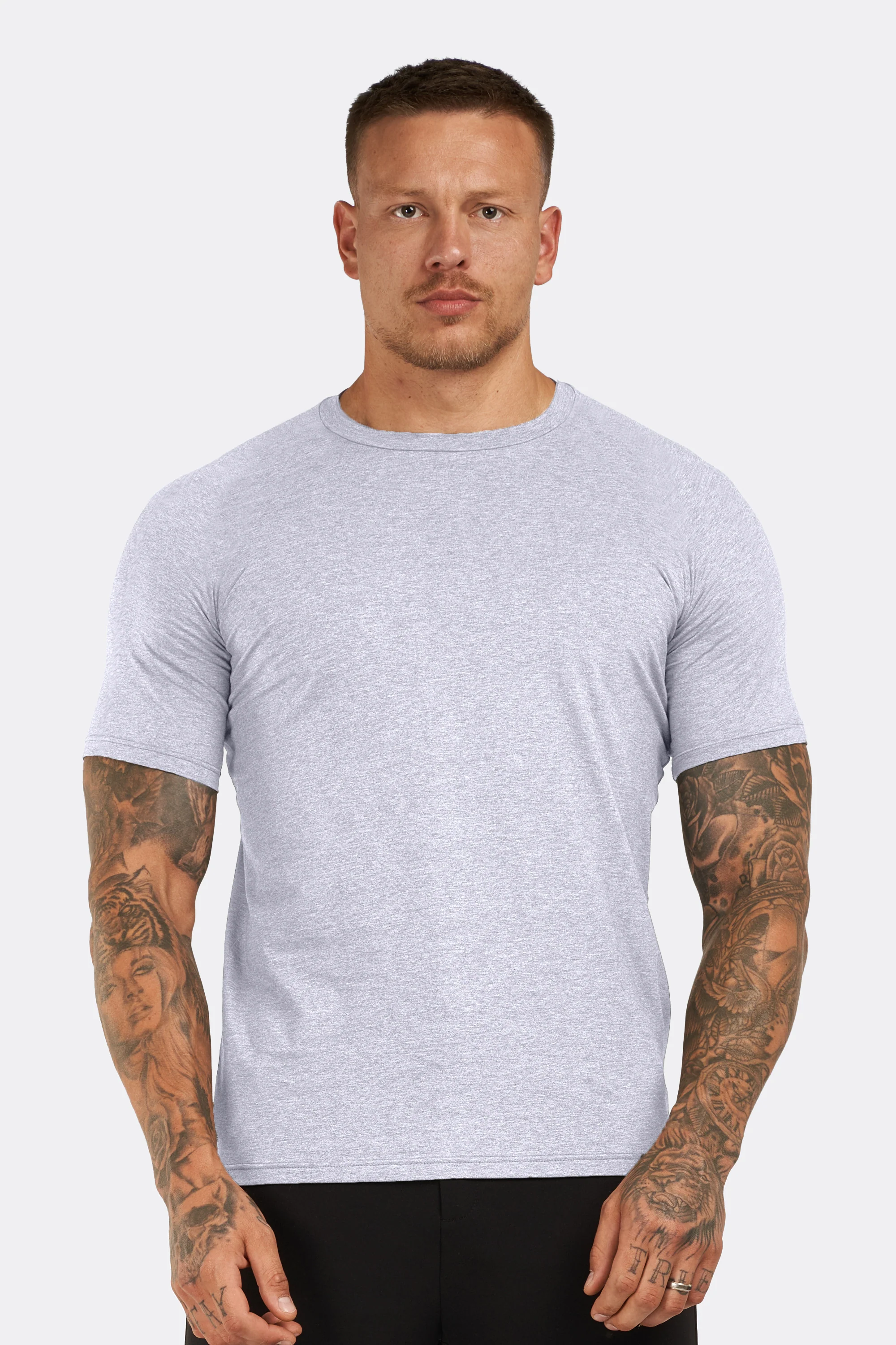 THE ESSENTIAL T-SHIRT - Image 14