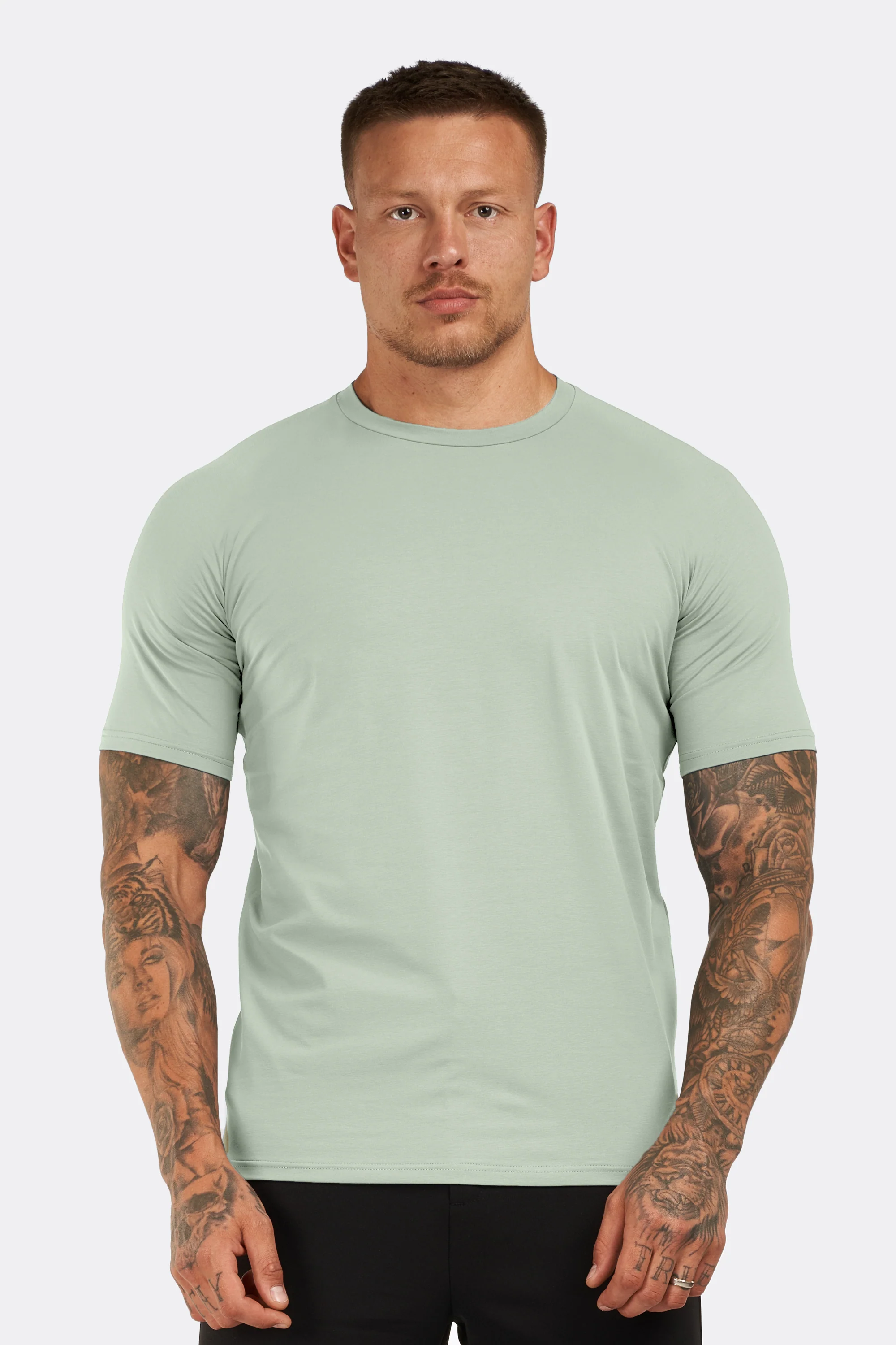 THE ESSENTIAL T-SHIRT - Image 18