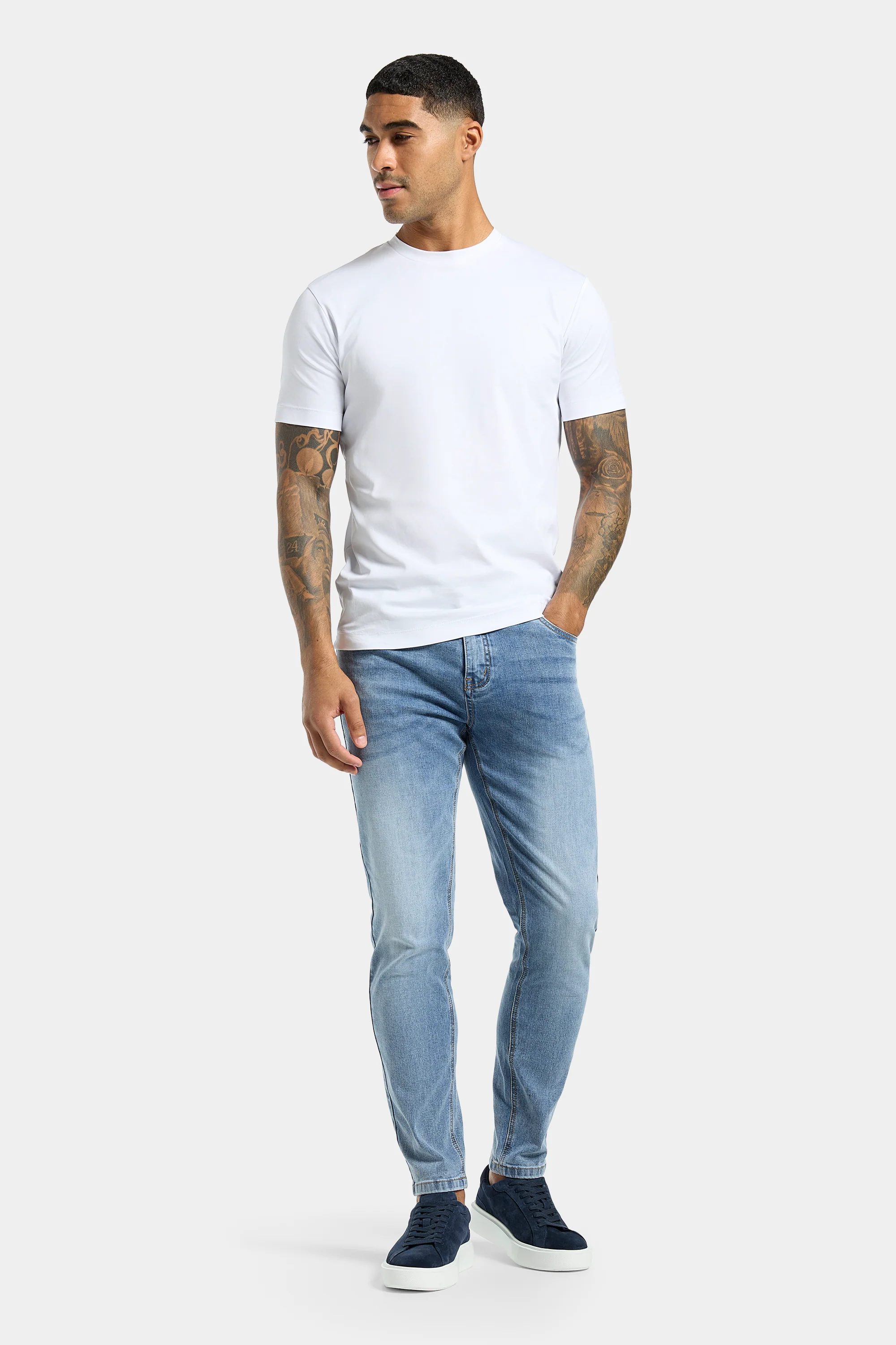 THE MATTEO SLIM JEANS - Image 10